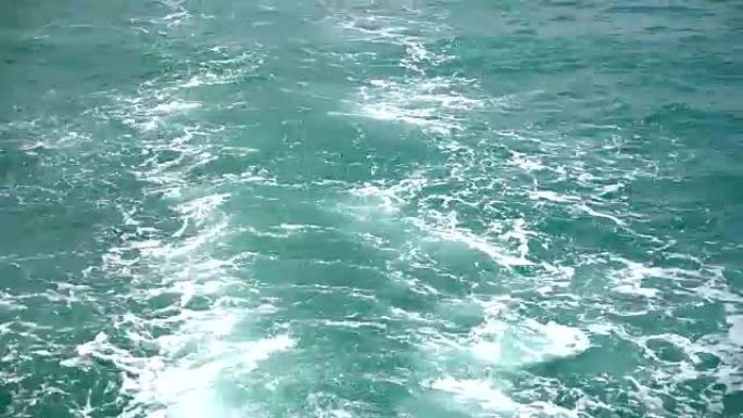 海洋与快速游艇船尾流泡沫
