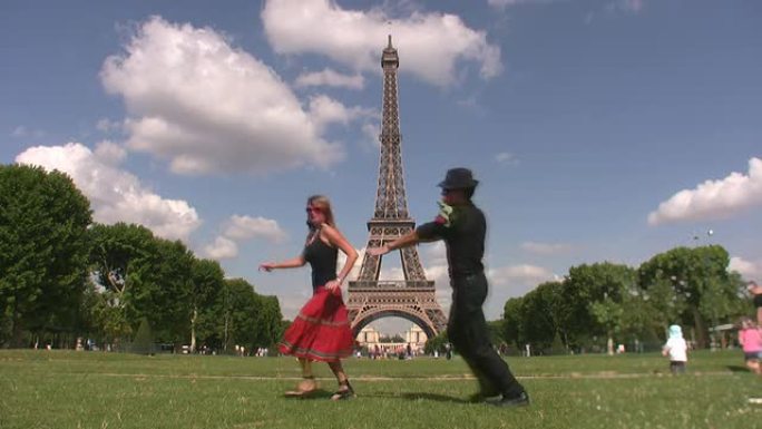 跳舞的巴黎跳舞的巴黎艾菲尔铁塔