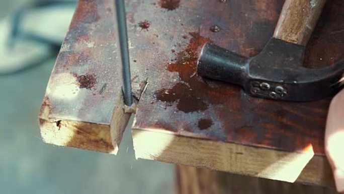 木材加工割据铁锤