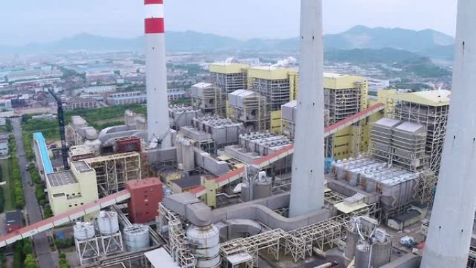 白天发电的电站鸟瞰图