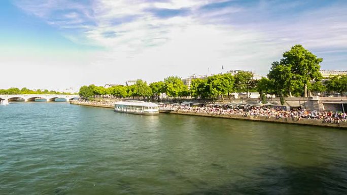 高清延时：塞纳河从亚历山大三世桥出发，法国巴黎