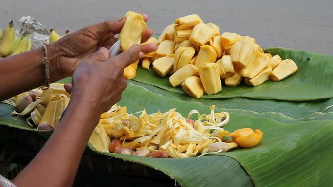 菠萝蜜籽手刀。东南亚国家传统手工剥离