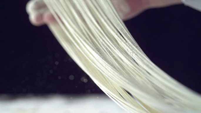 高清超慢Mo：制作面条