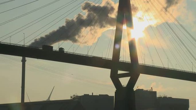 汉堡港大桥清晨早晨工业城市环境污染