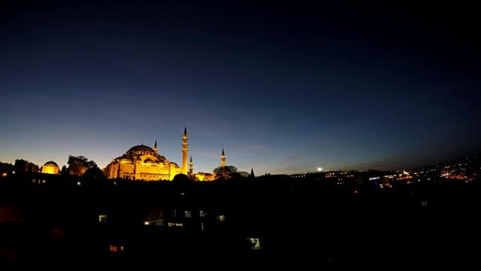 Suleymaniye mosque at night