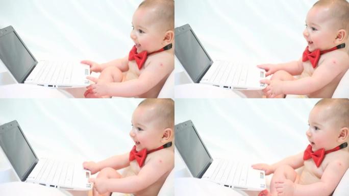 电脑和婴儿电脑和婴儿