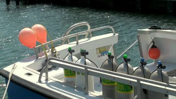 潜水艇氧气瓶水下装置潜水设备