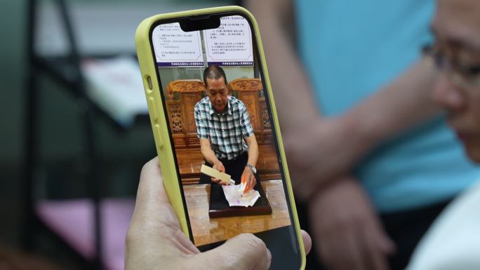 翡翠手镯破损鉴定 损坏翡翠 手镯破裂