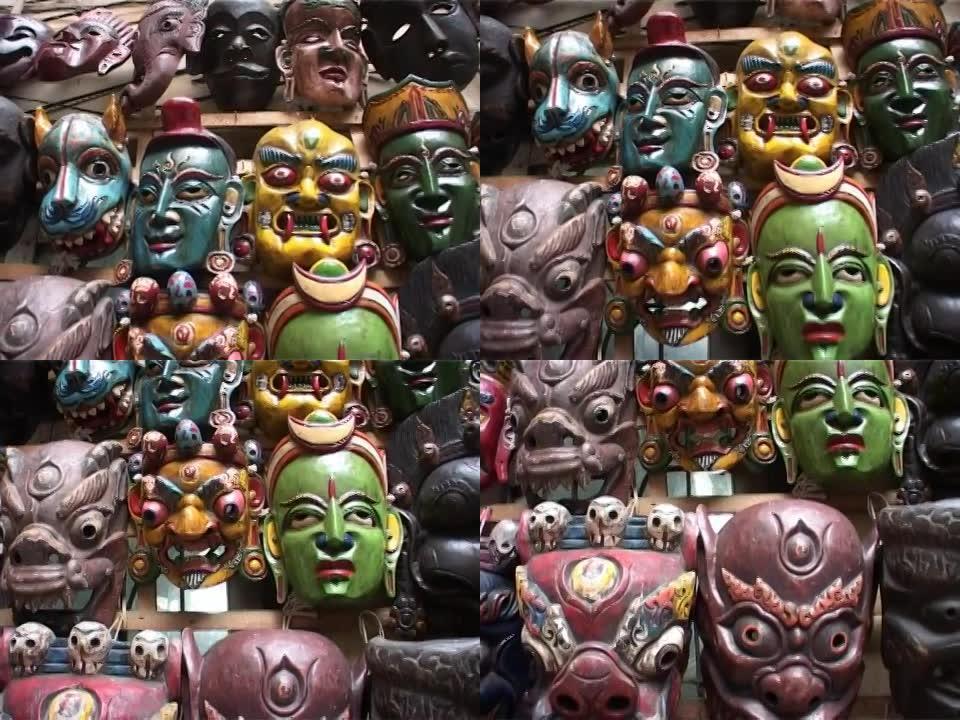 尼泊尔，手工面具，加德满都市场摊位