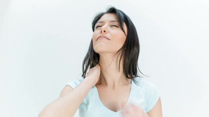 压力重重的女人脖子酸痛美女模特脊椎疼痛