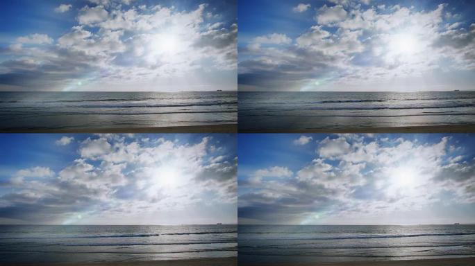 蓝色的海和天空有云彩