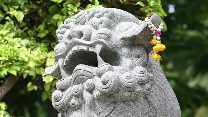 中国雄狮石头雕塑雕像