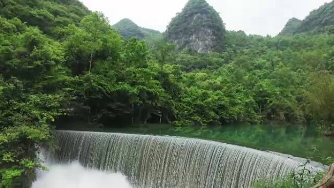 贵州省美丽的瀑布