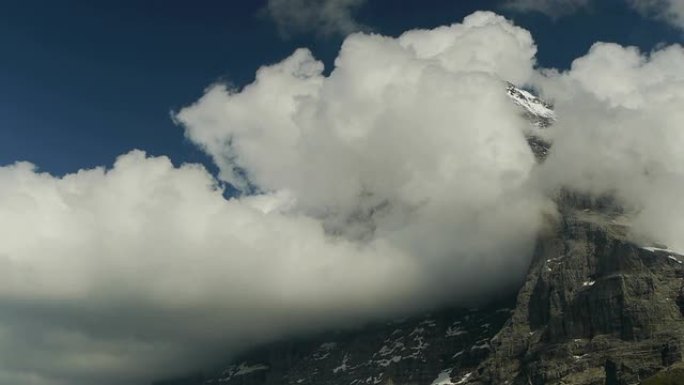Eiger North Face-流云的延时