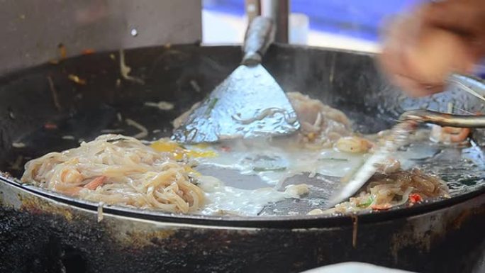 “Pad Thai” 泰国街头美食