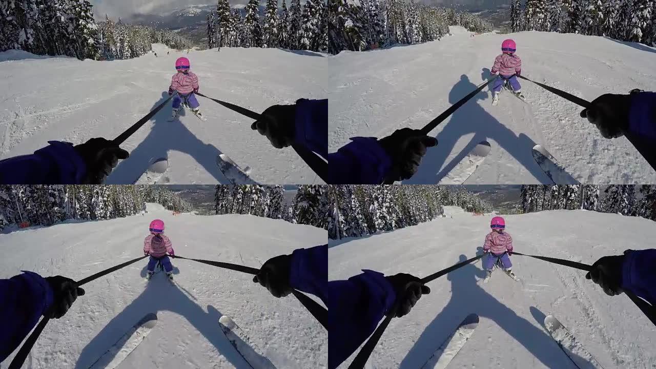 年轻女孩学习滑雪