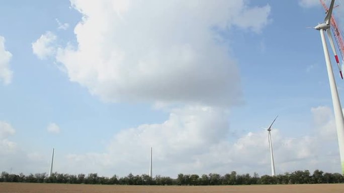 施工现场的大型风力涡轮机