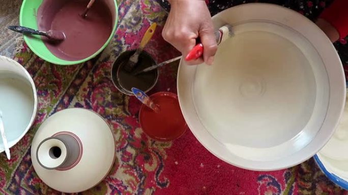 画一个陶罐