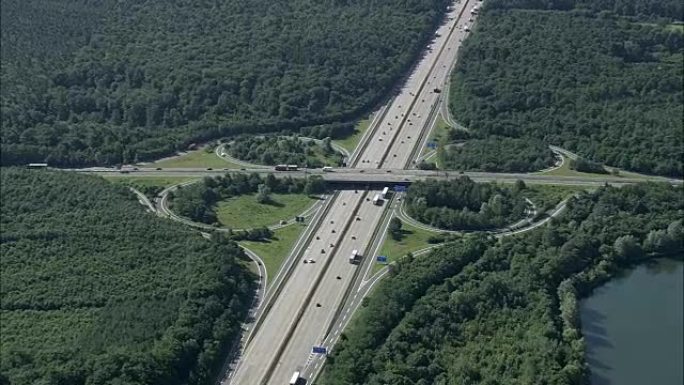 A5高速公路交叉口-鸟瞰图-黑森，直升机拍摄，空中视频，cineflex，建立镜头，德国