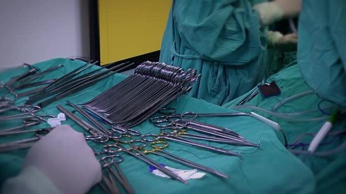 外科手术动手术手术刀手术剪刀
