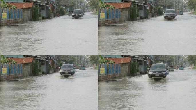 洪水中的皮卡夏季汛期暴雨过后路面积水