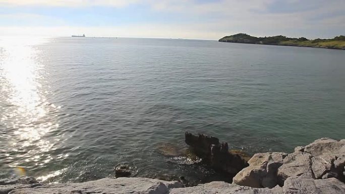 HD DOLLY：海崖和岩石