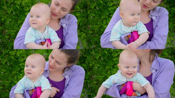 公园里的妈妈和宝宝