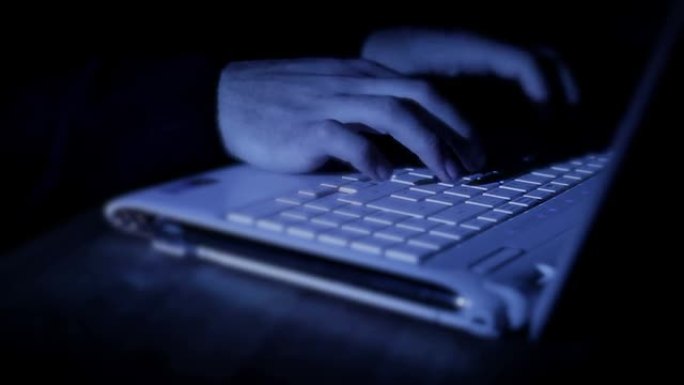 黑客黑客鼠标办公敲键盘打字笔记本电脑外国