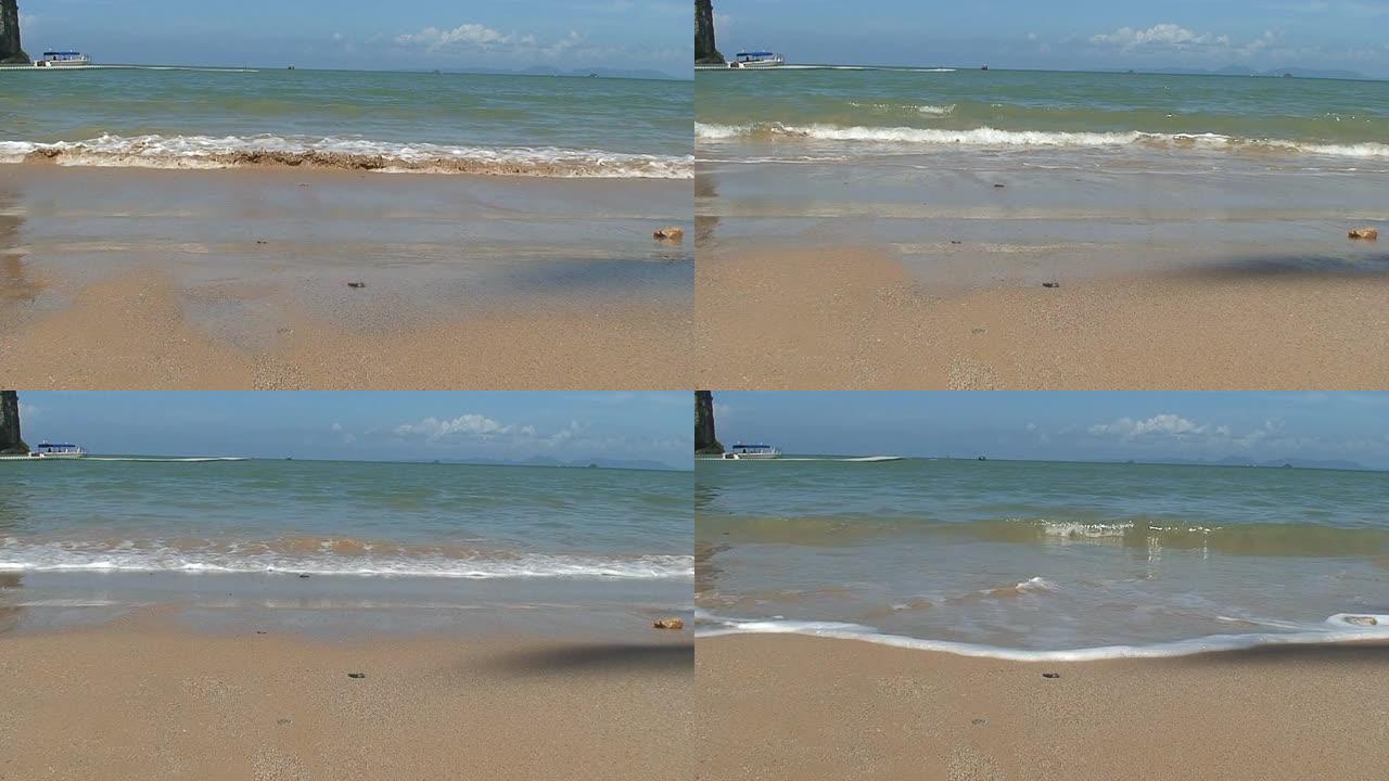 完美海滩潮汐海潮海浪翻滚天际线海平面
