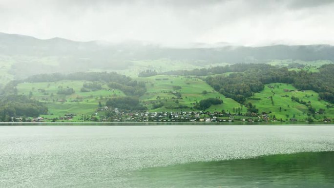 瑞士一个村庄附近开始下雨