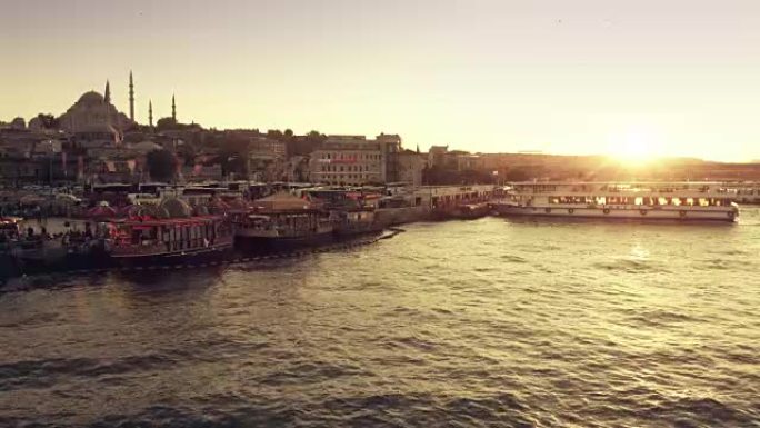 4K: 伊斯坦布尔的艾米诺努码头