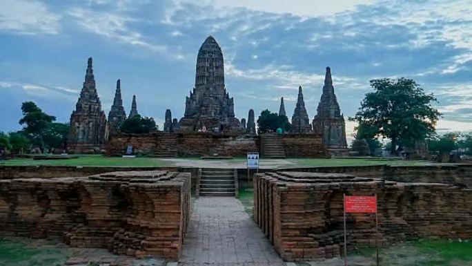 旧Templewat Chaiwatthanaram时间流逝