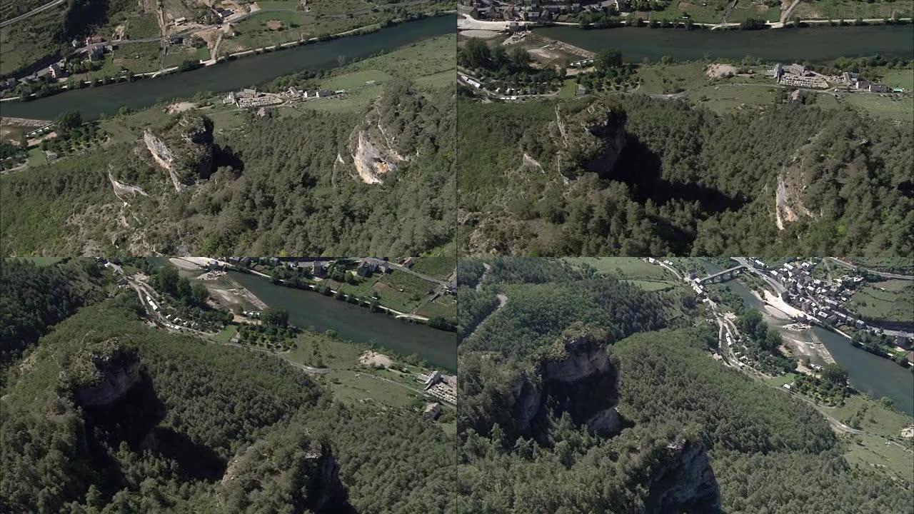 塔恩峡谷 (Gorges Du Tarn) 和维涅斯 (Les Vignes)-鸟瞰图-朗格多克 (