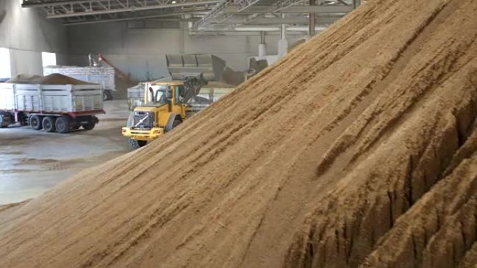 建筑课程砂石开采骨料采沙沙石头