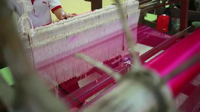 丝织棉线织布机