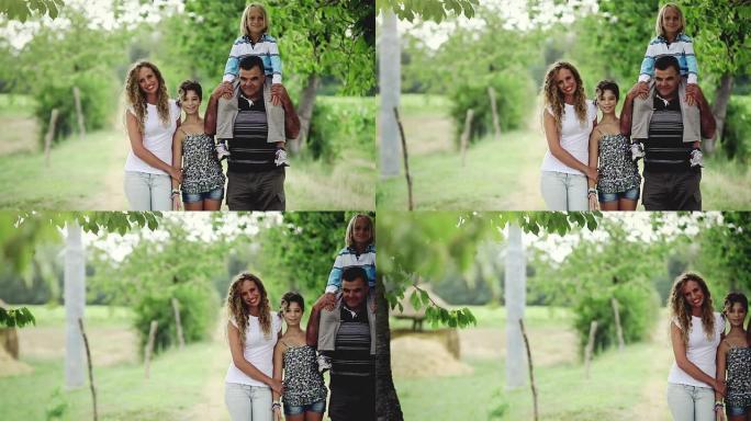 公园里的母亲、祖父和孩子