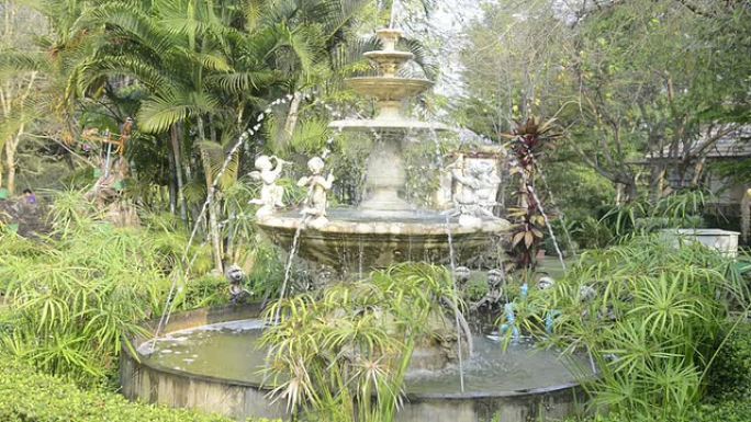 花园喷泉花园喷泉