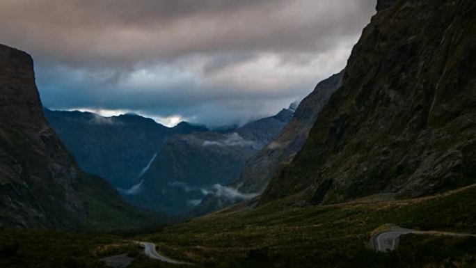 Milford Sound，Fiordland，新西兰