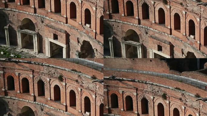 图拉真在罗马的市场和论坛