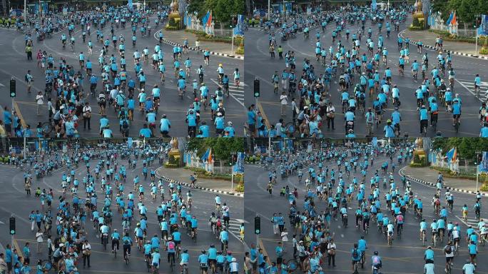 妈妈用自行车单车赛竞技竞争激烈参赛选手