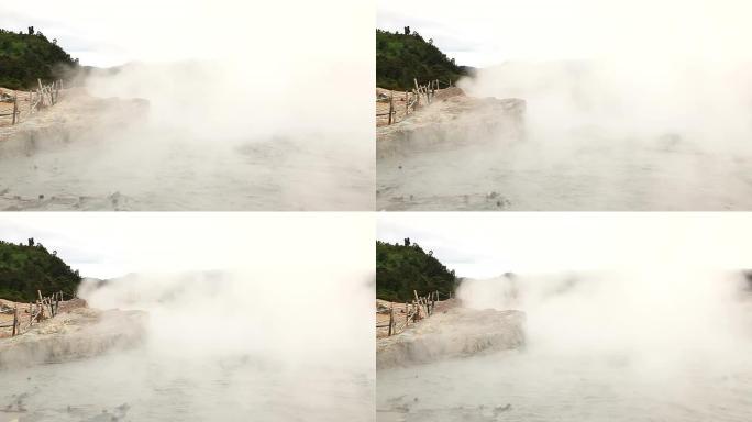 泥浆间歇泉池泥浆间歇泉池温泉