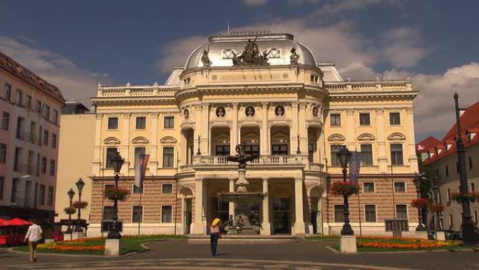 斯洛伐克国家剧院-斯洛伐克布拉迪斯拉发