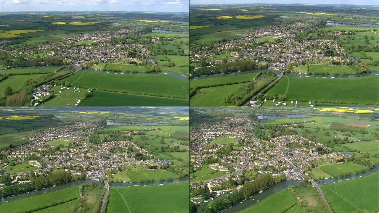 Lechlade-鸟瞰图-英格兰，格洛斯特郡，科茨沃尔德区，英国