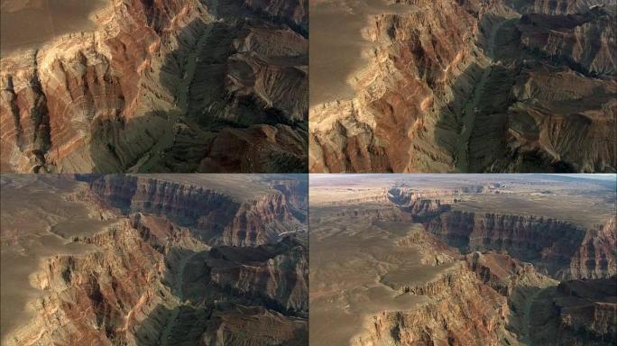 进入大峡谷国家公园的主要部分-鸟瞰图-亚利桑那州，可可尼诺县，美国