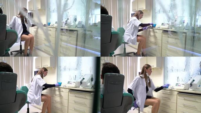 女牙医正在牙科诊所准备接受检查