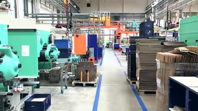 生产线-反向运动生产车间自动机械化纸箱重