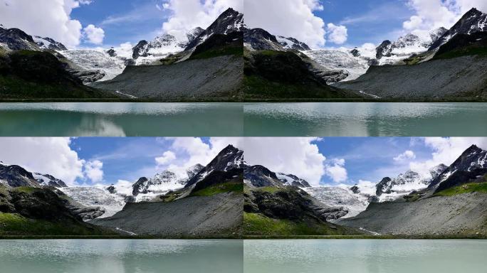 锡永雪山在湖中倒影