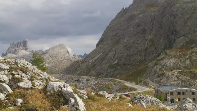 多洛米蒂山脉的瓦尔帕罗拉山口PAN TL