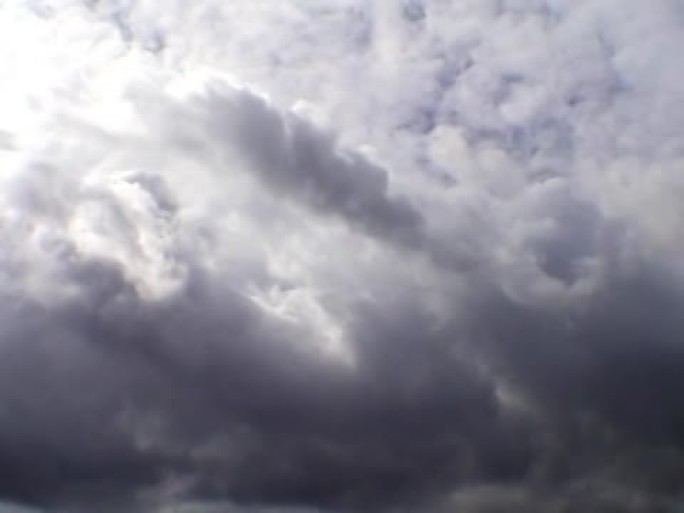 荷兰三十多岁上空的云朵（第九部分）（时间流逝）