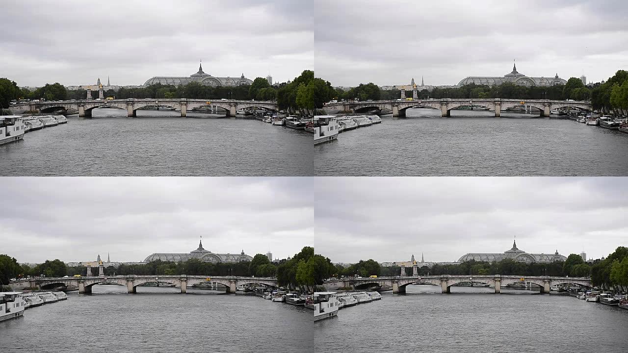 法国巴黎，协和桥和小宫殿在白天